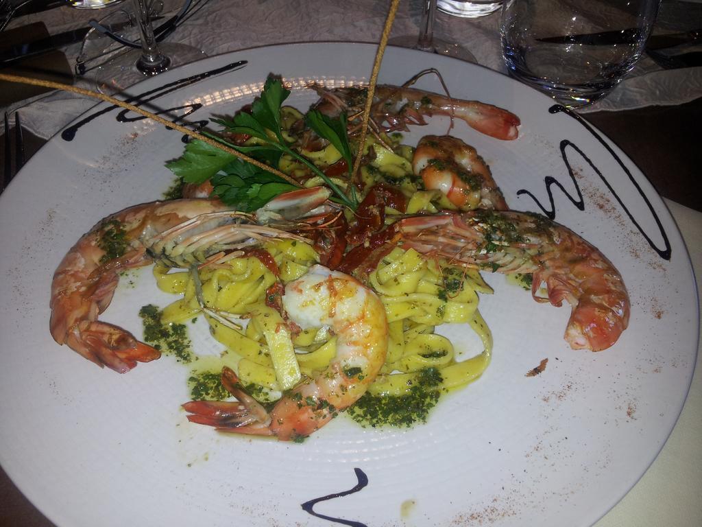 Le Grand Hotel Aups Εξωτερικό φωτογραφία