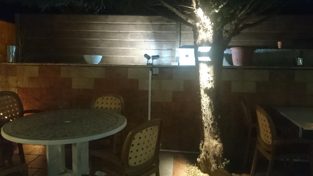 Le Grand Hotel Aups Εξωτερικό φωτογραφία
